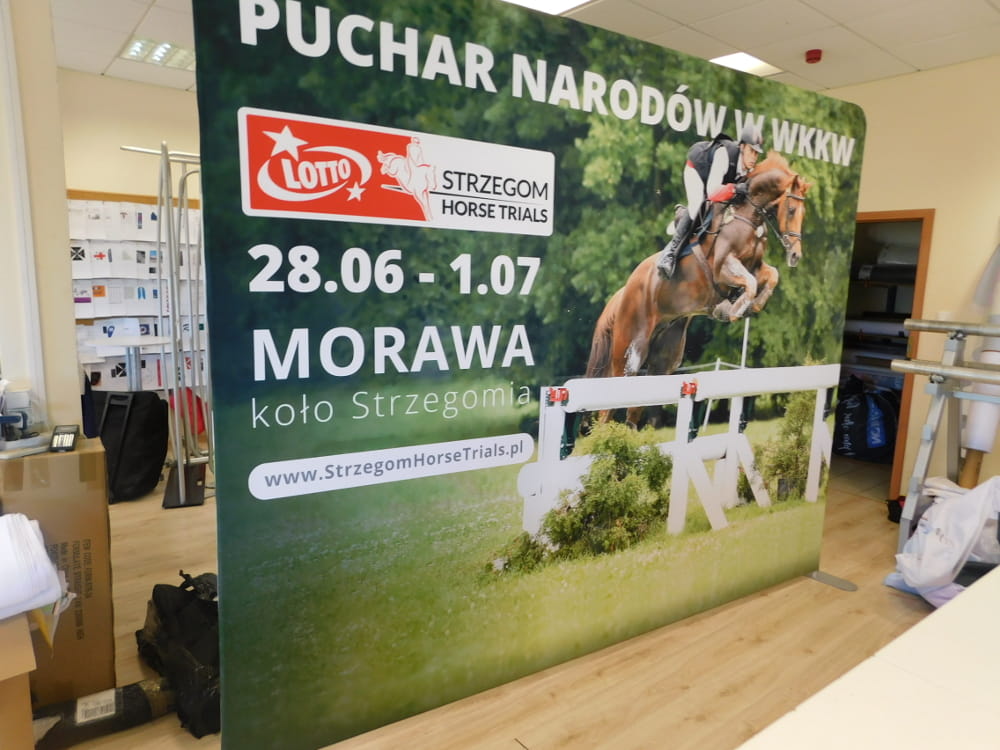 Straight Fabric Banner Stand - 300 x 240 cm