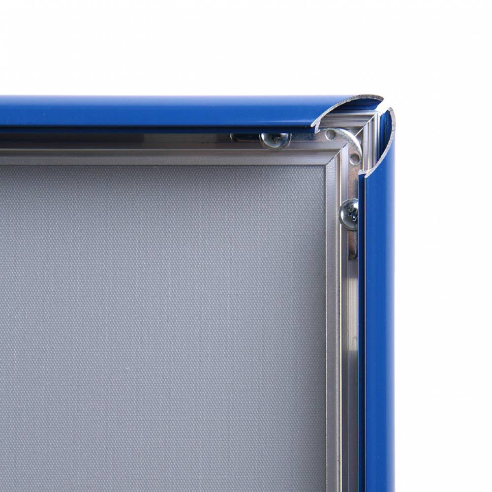 Ramka zatrzaskowa KRAST A1 (59,4 x 84,1 cm) aluminiowa niebieska z ostrym prostym narożnikiem rama ramka plakatowa OWZ ścienna na plakat na zdjęcia profil 25 mm